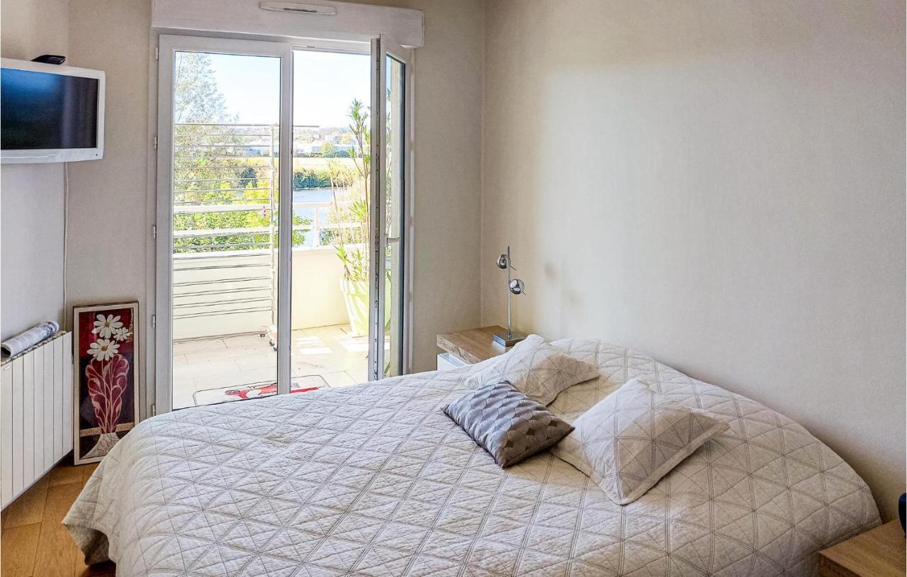 Awesome Apartment In Triel-Sur-Seine With Kitchen Buitenkant foto